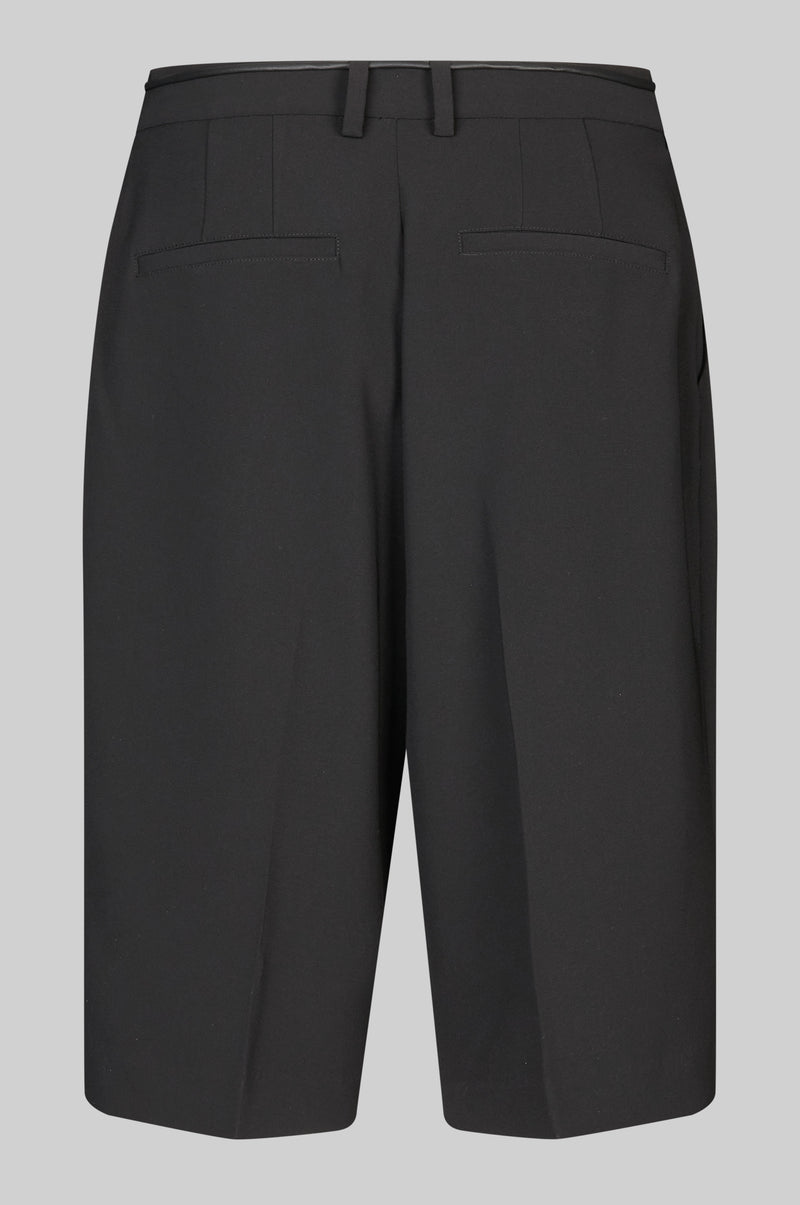 Fique String Shorts