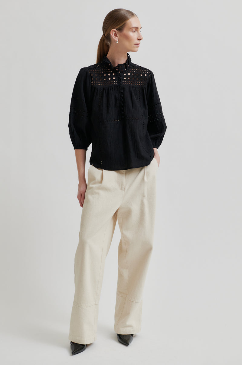 Brunie Blouse
