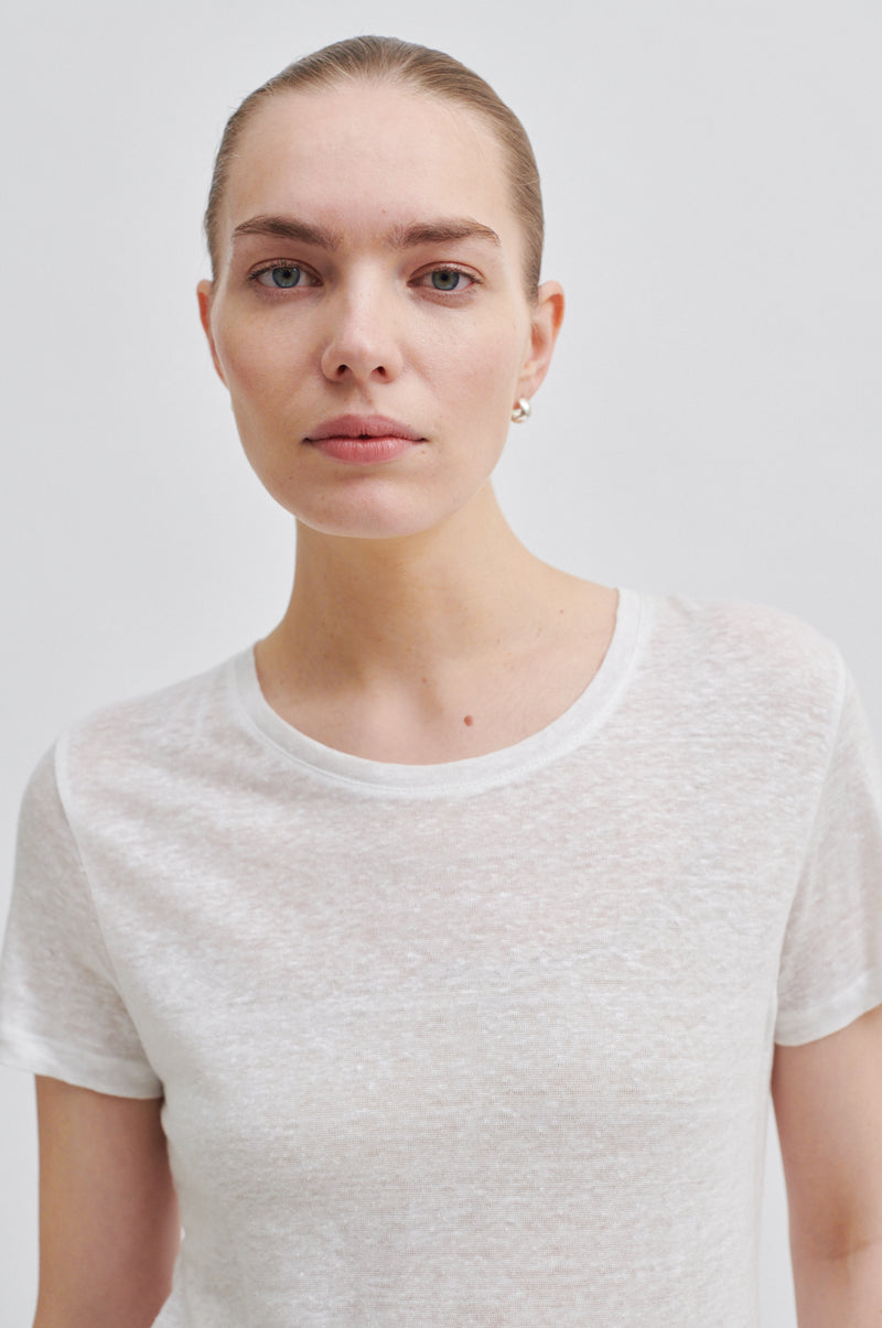Peony O-Neck Tee