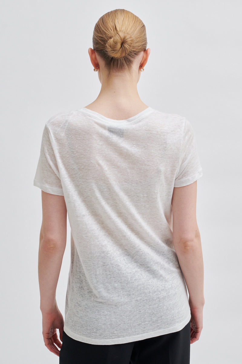 Peony O-Neck Tee