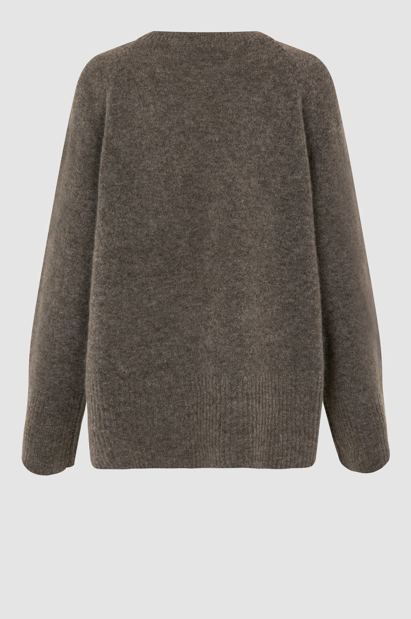 Brookline Knit Raglan O-Neck